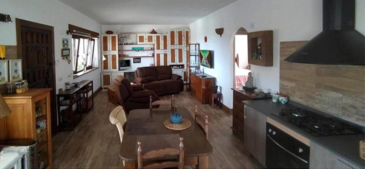 Villa For 4 With A Private Pool & Garden Bedar Bagian luar foto